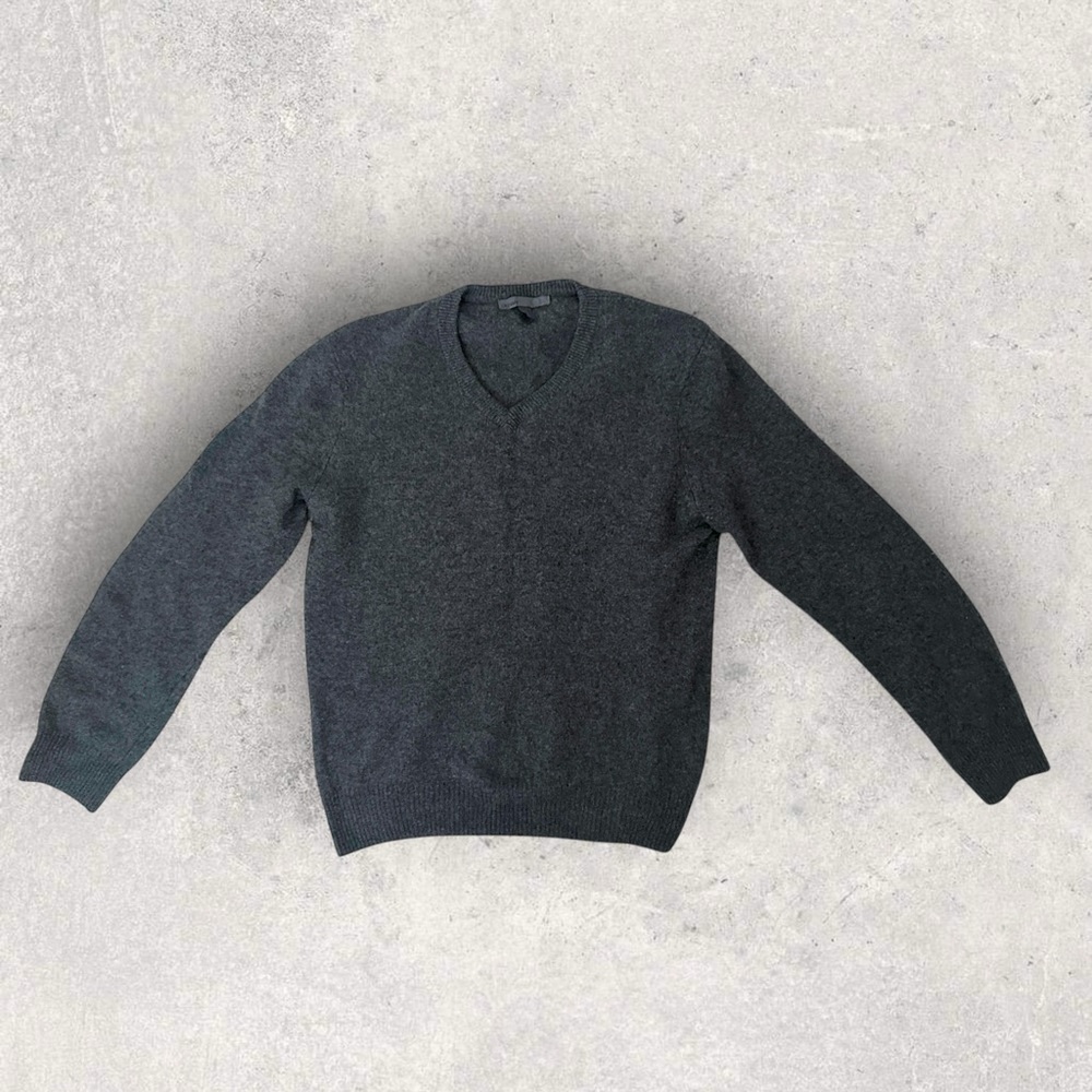 H&M V Neck Cashmere Sweater